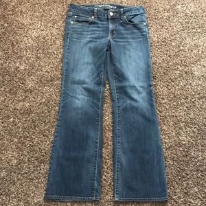American Eagle favorite boyfriend stretch Jeans